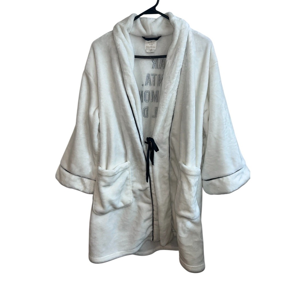 Kate Spade "dear Santa,‎ Diamonds Will Do" Plush Short Wrap ROBE  (SW400
